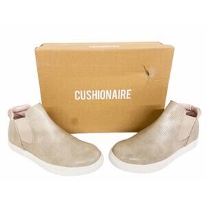 Cushionaire Taupe  Tan Snake Rebel Platform Chelsea Sneaker Boots  6